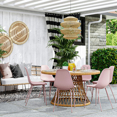 outdoor dining set Photo by Spacejoy on Unsplash